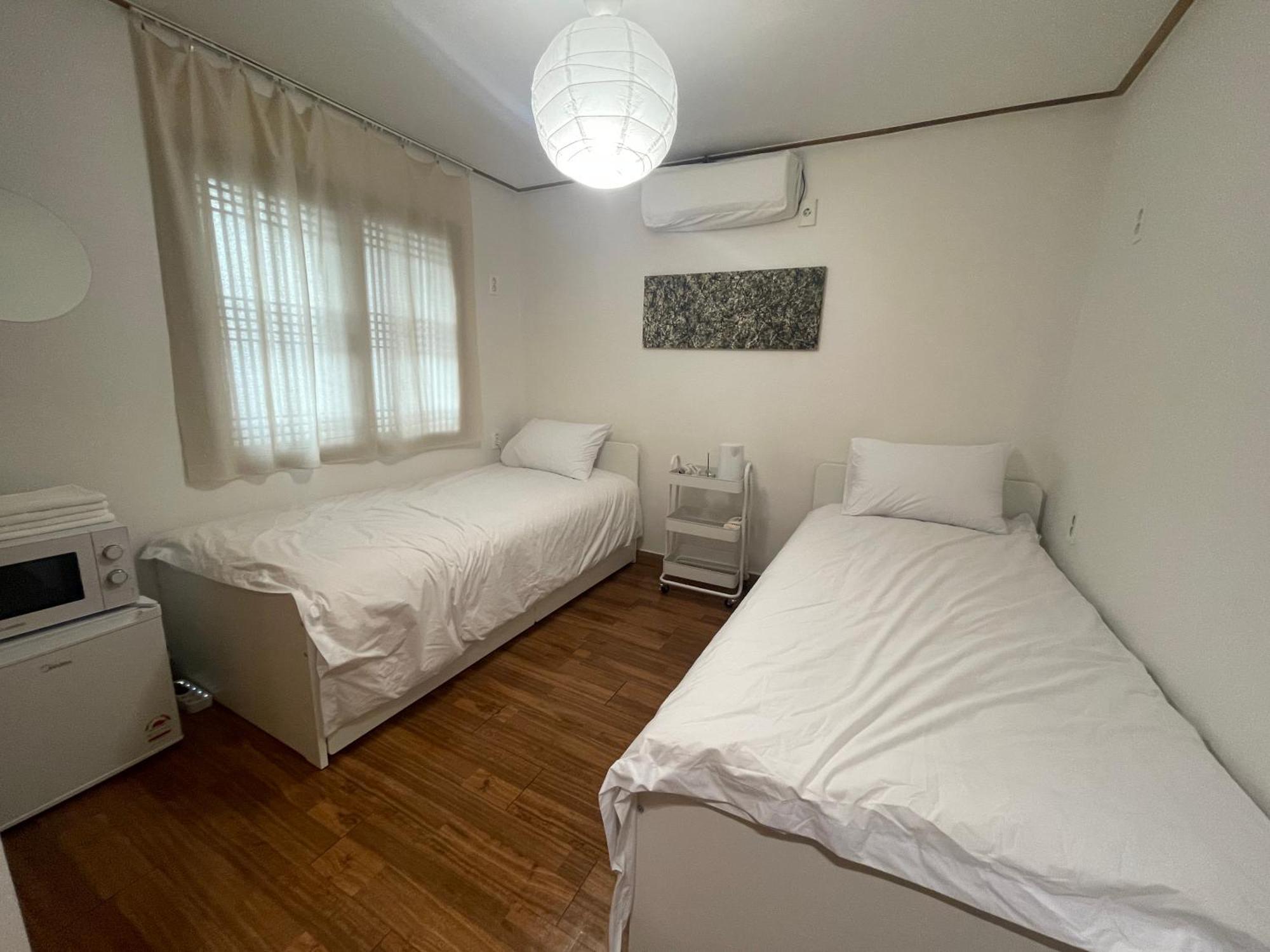 Hostel Jl In Chung-Jeong Σεούλ Εξωτερικό φωτογραφία